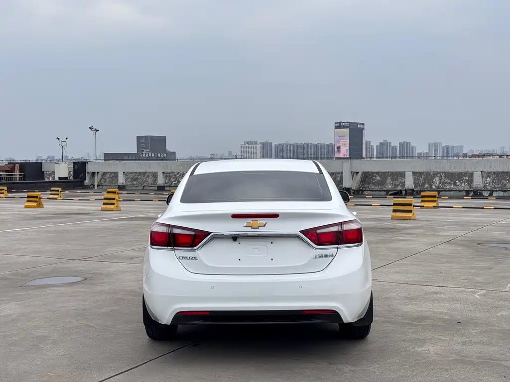 Chevrolet Cruze 2015