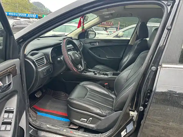 Dongfeng Scenery 580 2017