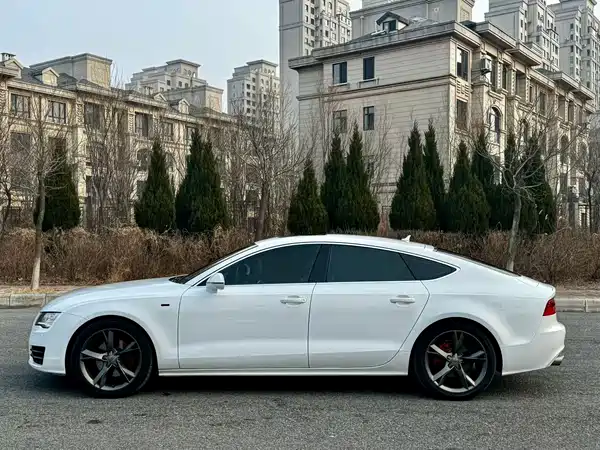 Audi A7 2014