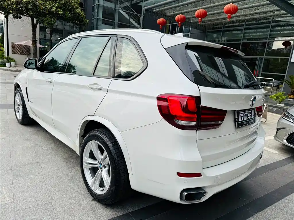 BMW X5 2017 — фото 7