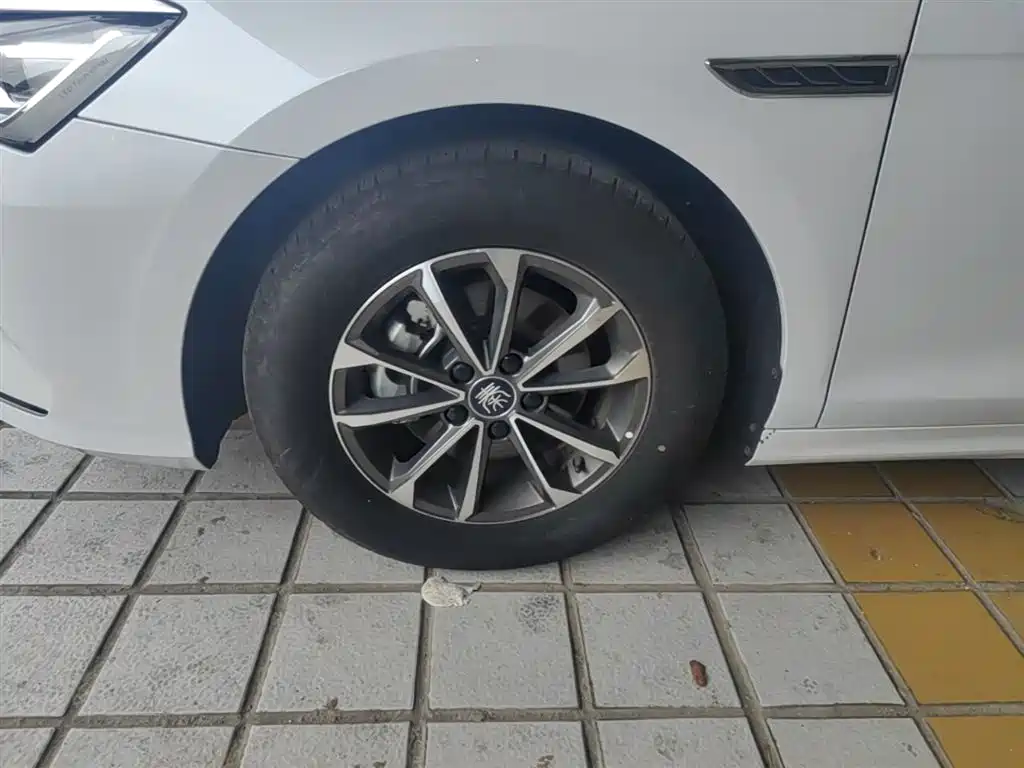 BYD Qin PLUS 2024 — фото 23