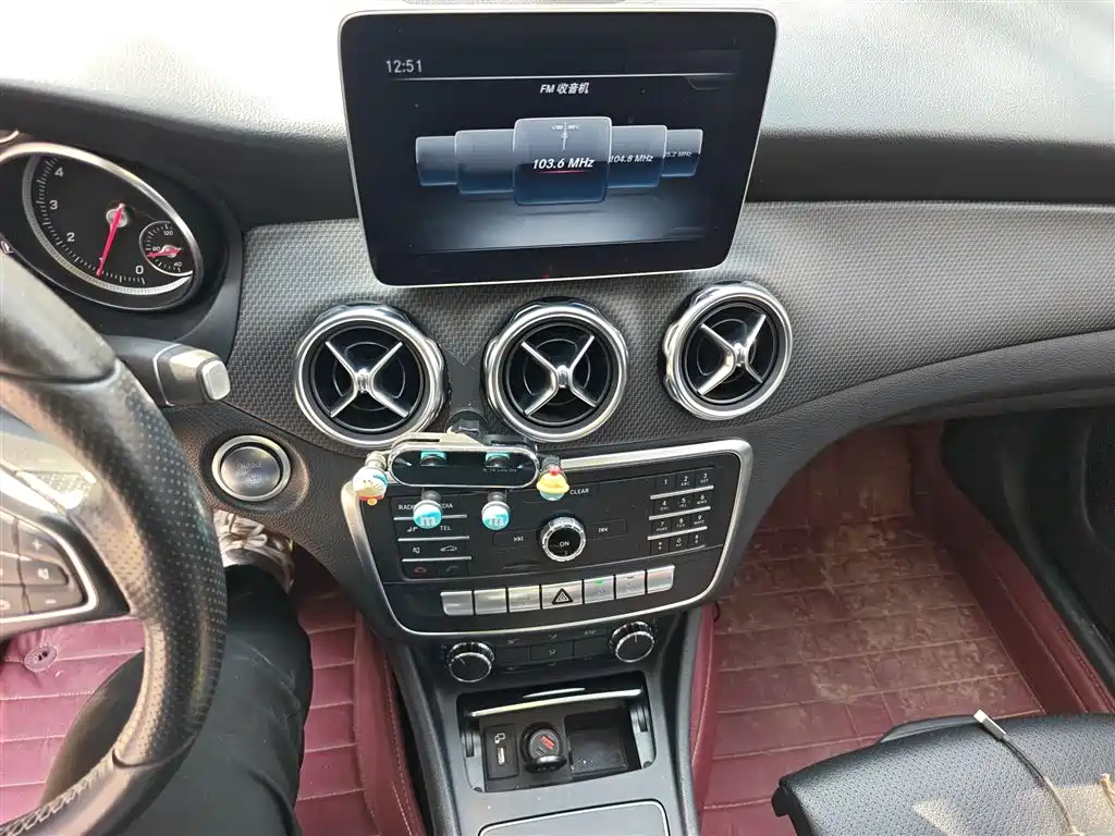 Mercedes-Benz GLA 2018 — фото 6