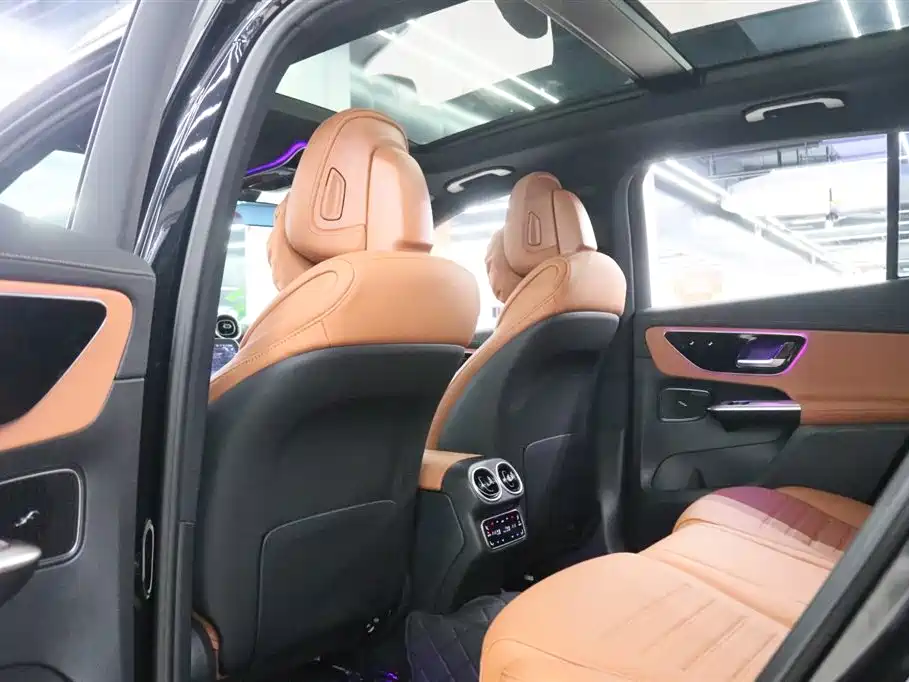 Mercedes-Benz GLC 2023 — фото 18