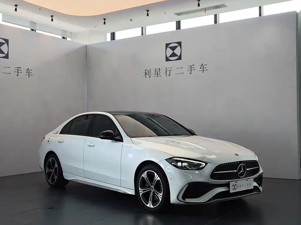 Mercedes-Benz C-Class 2021
