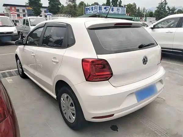 Volkswagen Polo 2016