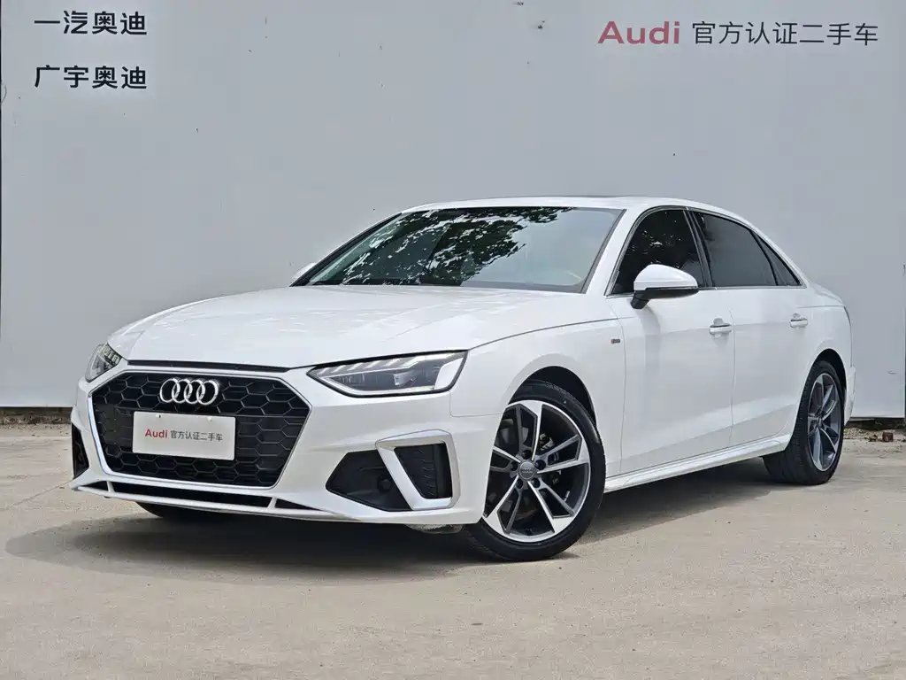 Audi A4L 2020 — фото 1