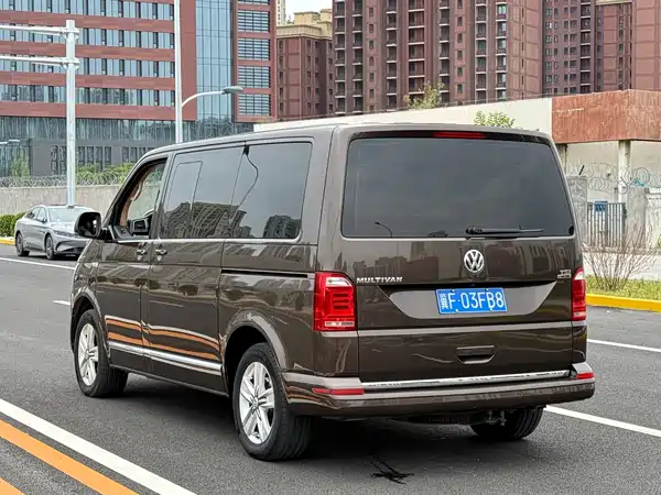 Volkswagen Metroway 2016