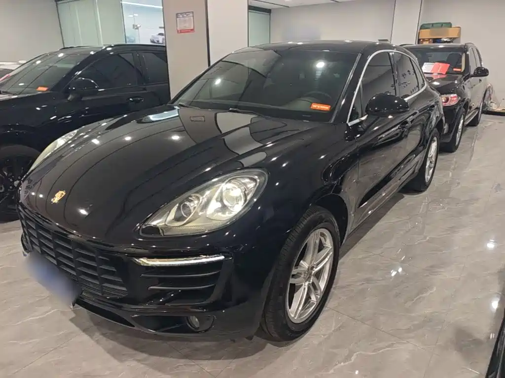 Porsche Macan 2015 — фото 1