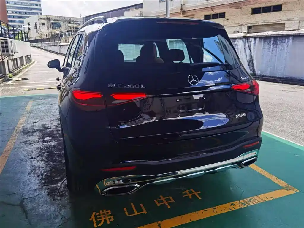 Mercedes-Benz GLC 2026