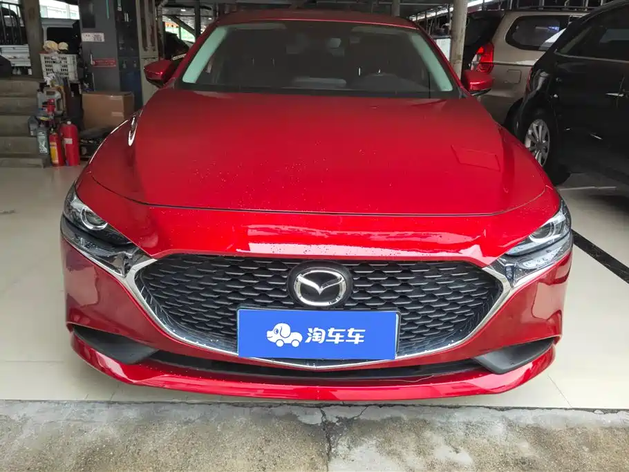 Mazda 3 Axela 2022