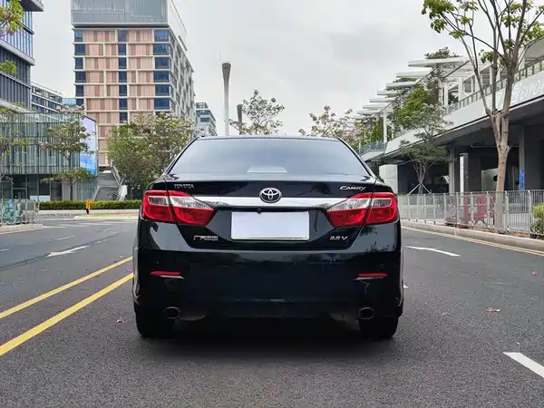 Toyota Camry 2012