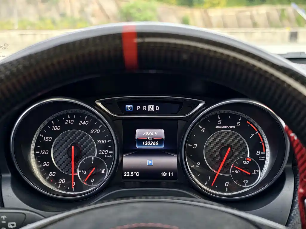 Mercedes-Benz A-Class AMG 2017 — фото 9