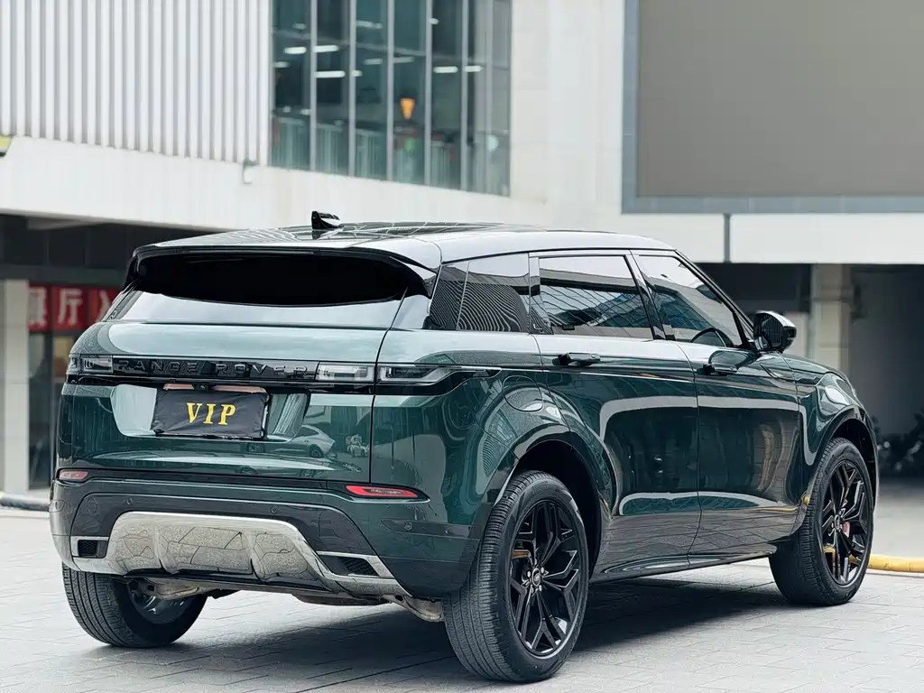 Land Rover Evoque 2023 — фото 5