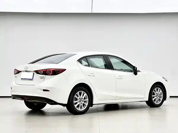 Mazda 3 Axela 2018