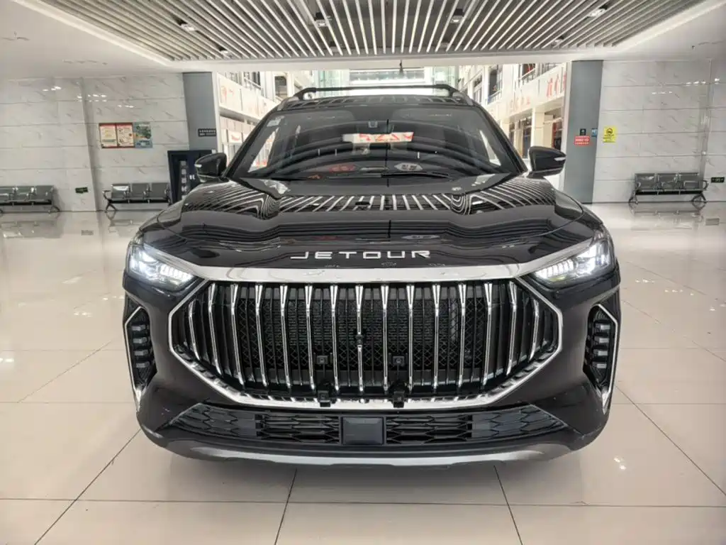 Jetour Jietu X70 PLUS 2023 — фото 14