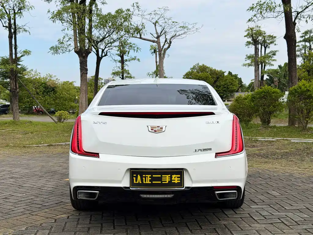 Cadillac XTS 2019 — фото 14