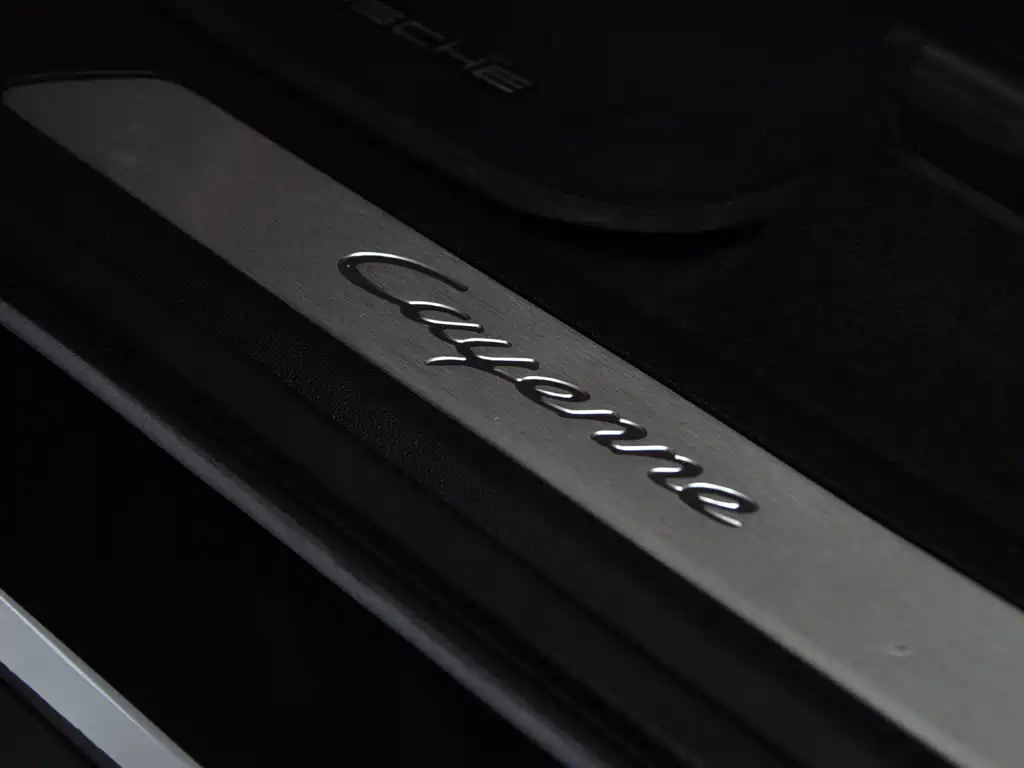 Porsche Cayenne 2020 — фото 16