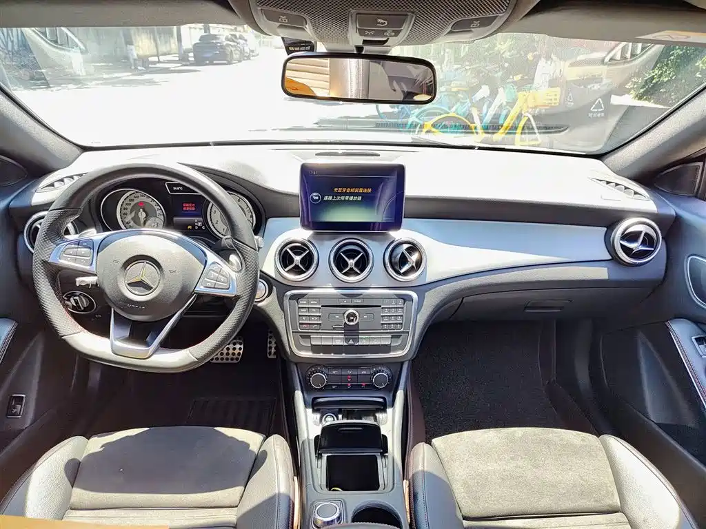 Mercedes-Benz CLA 2016 — фото 11