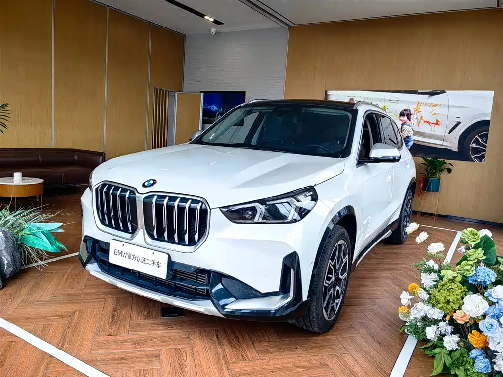 BMW X1 2024 — фото 1