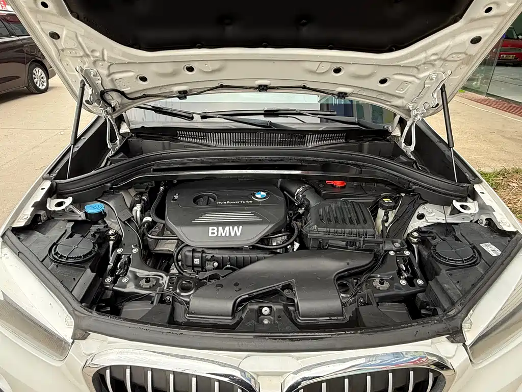 BMW X1 2018 — фото 16