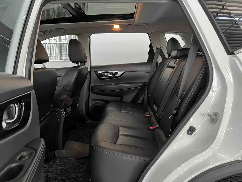 Nissan X-Trail 2020 — фото 14