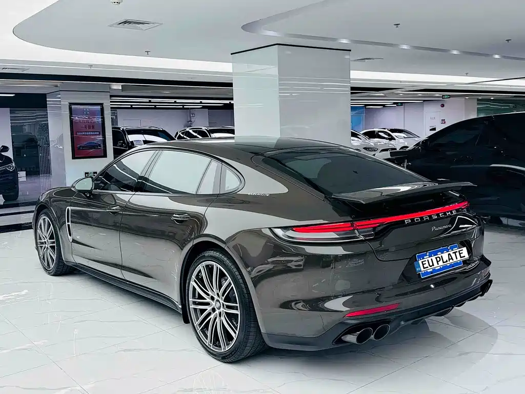 Porsche Panamera 2022 — фото 4