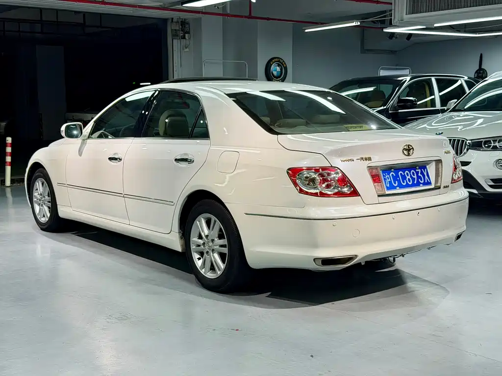 Toyota Reiz 2008