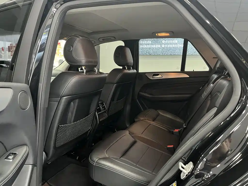 Mercedes-Benz M-Class 2014 — фото 11
