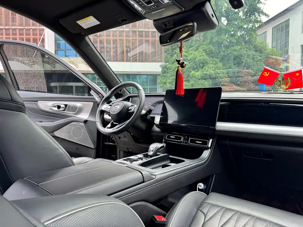 GAC Motor Trumpchi GS8 2023 — фото 13