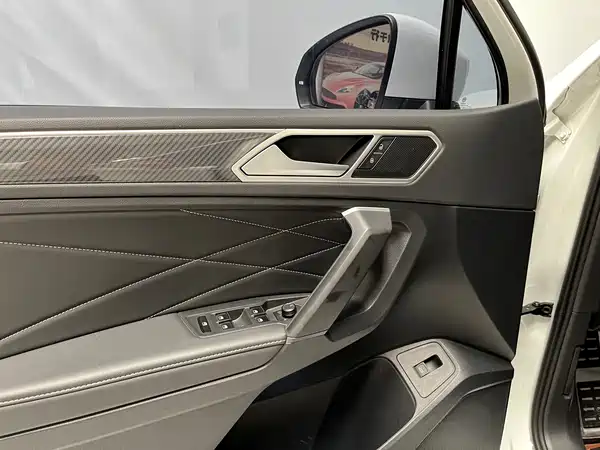 Volkswagen Tiguan L 2024