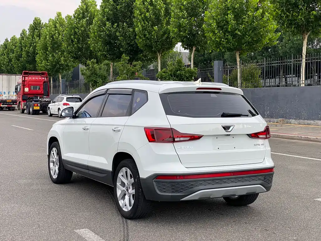 Jetta VS5 2024