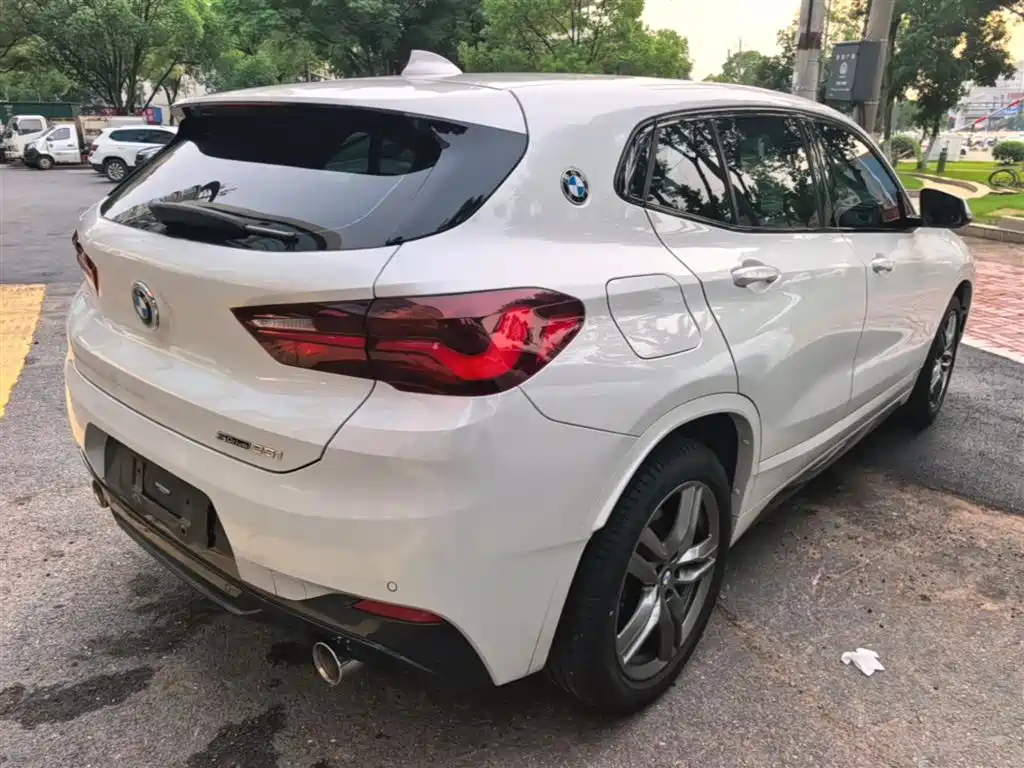 BMW X2 2022 — фото 7