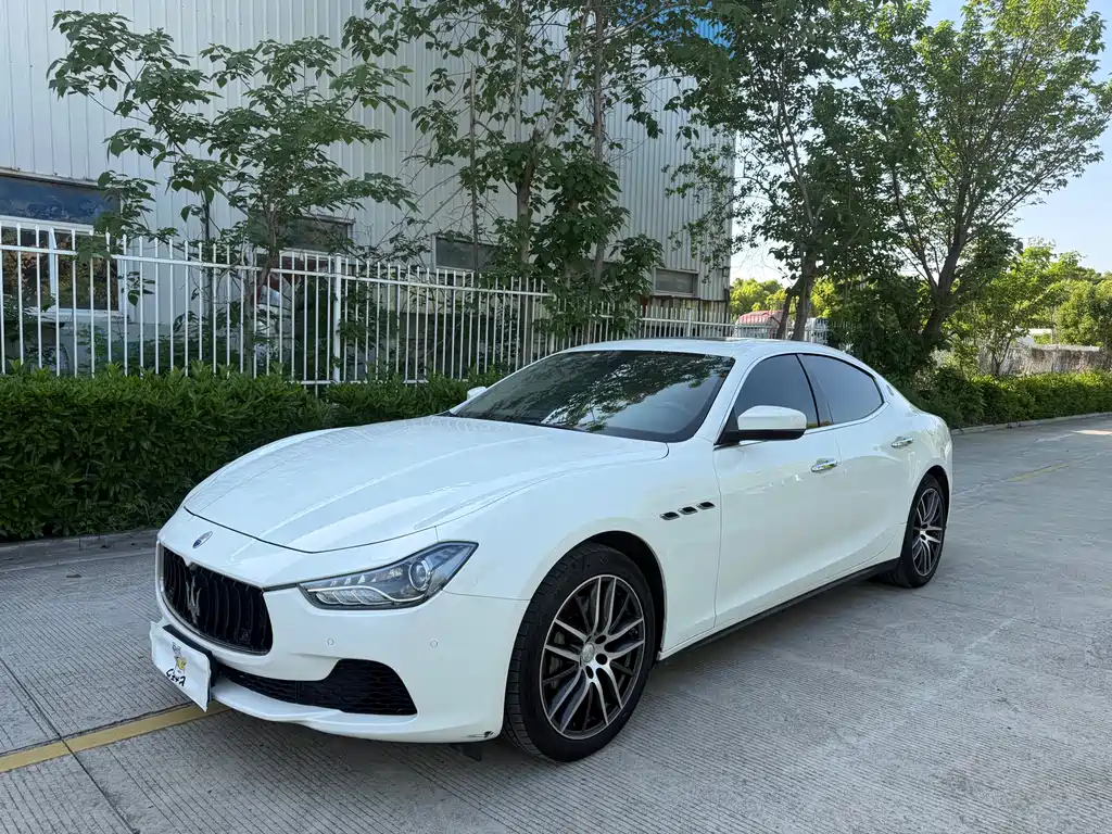 Maserati Ghibli 2017 — фото 1