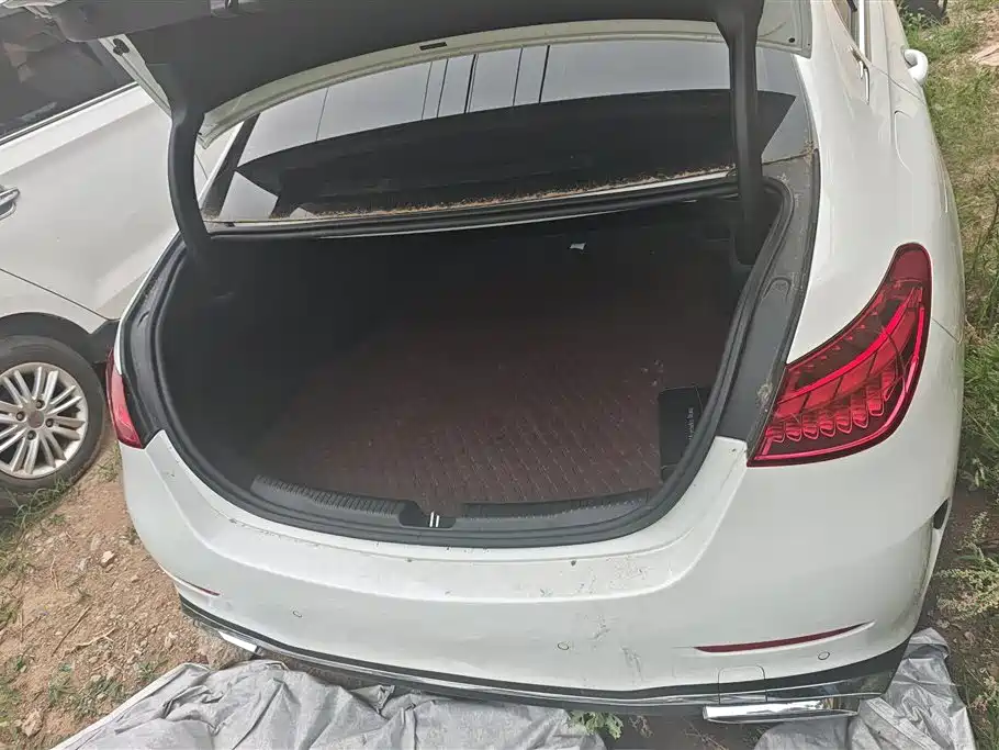 Mercedes-Benz C-Class 2022