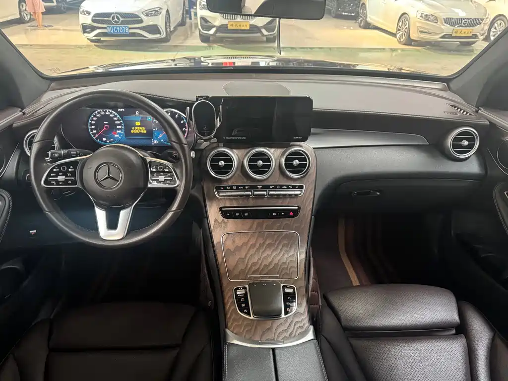 Mercedes-Benz GLC 2022