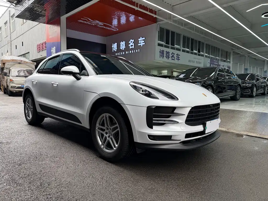 Porsche Macan 2022 — фото 3
