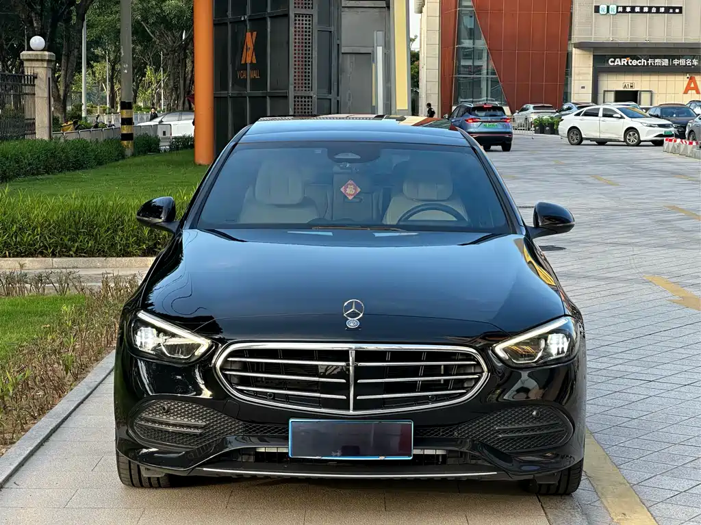 Mercedes-Benz C-Class 2022 — фото 2