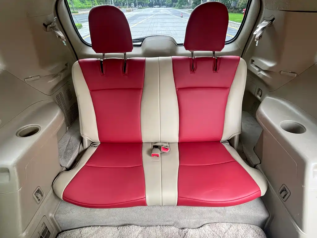 Toyota Highlander 2010 — фото 17