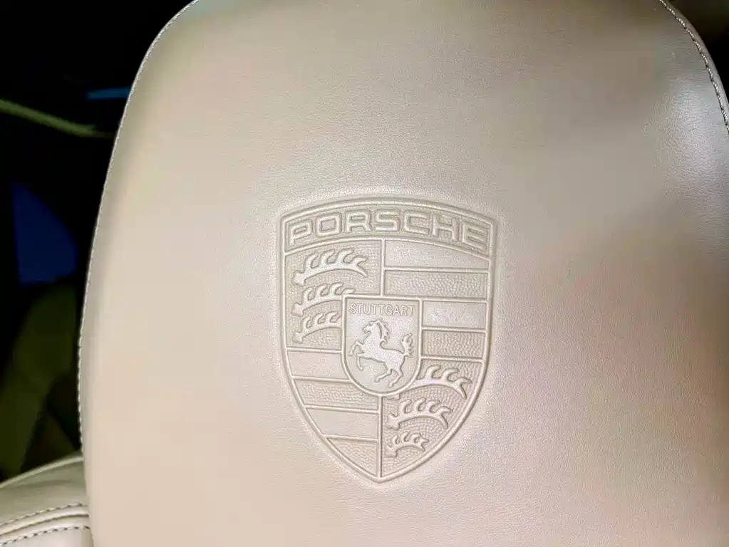 Porsche Cayenne 2012 — фото 15