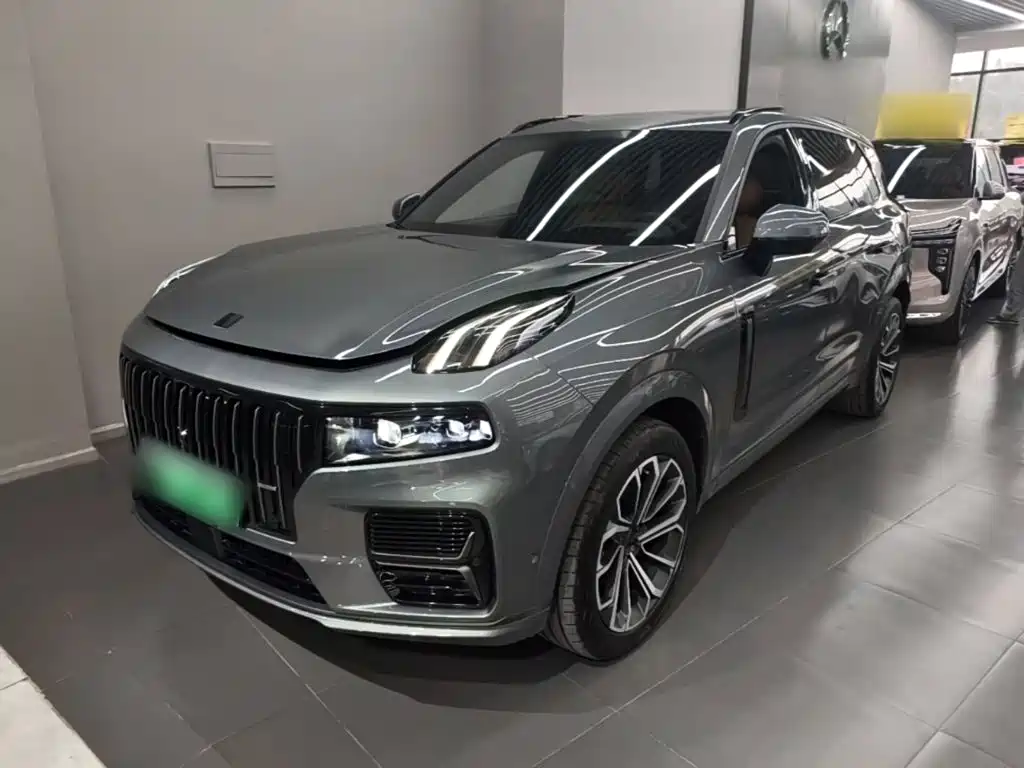 Lynk & Co 09 EM-P 2025 — фото 2