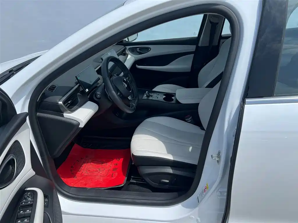 BYD Seal 05 DM-i 2025 — фото 7