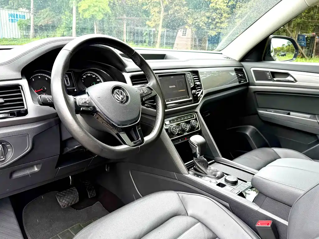 Volkswagen Teramont 2018 — фото 10