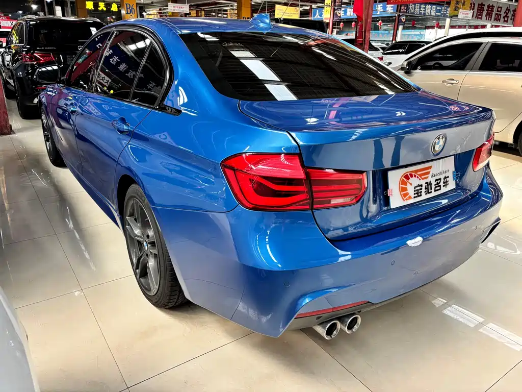 BMW 3 Series 2019 — фото 15