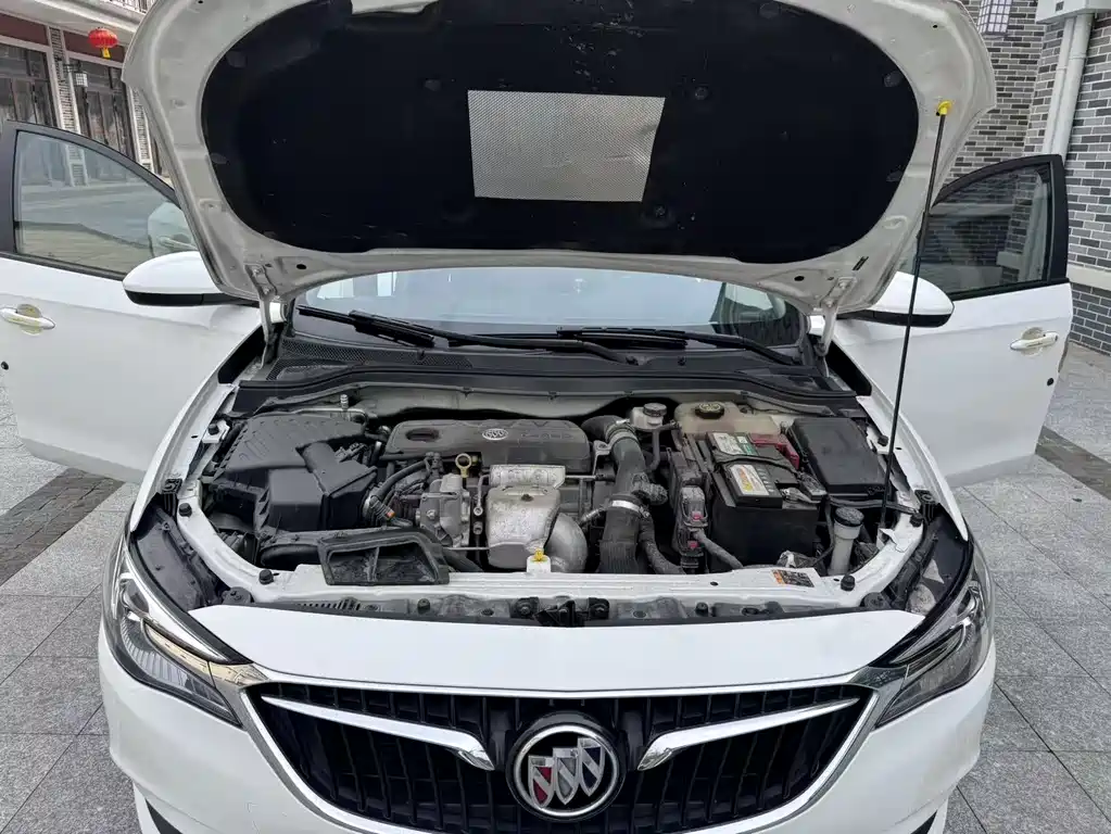 Buick Excelle 2021 — фото 16