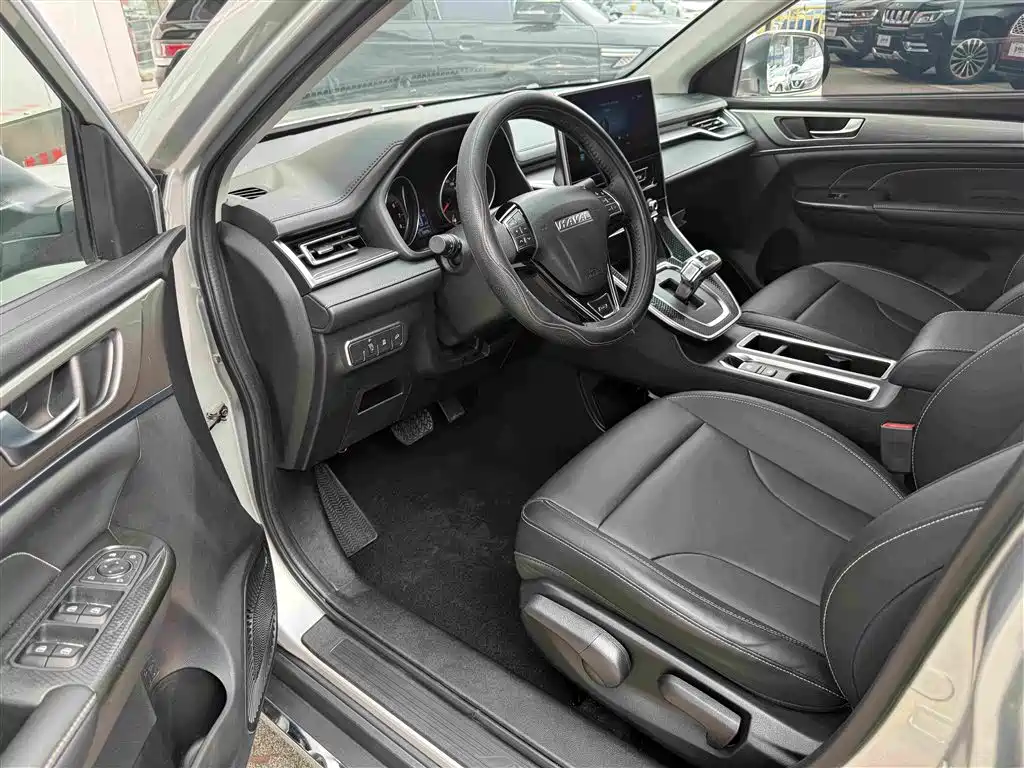 Haval M6 2022 — фото 19