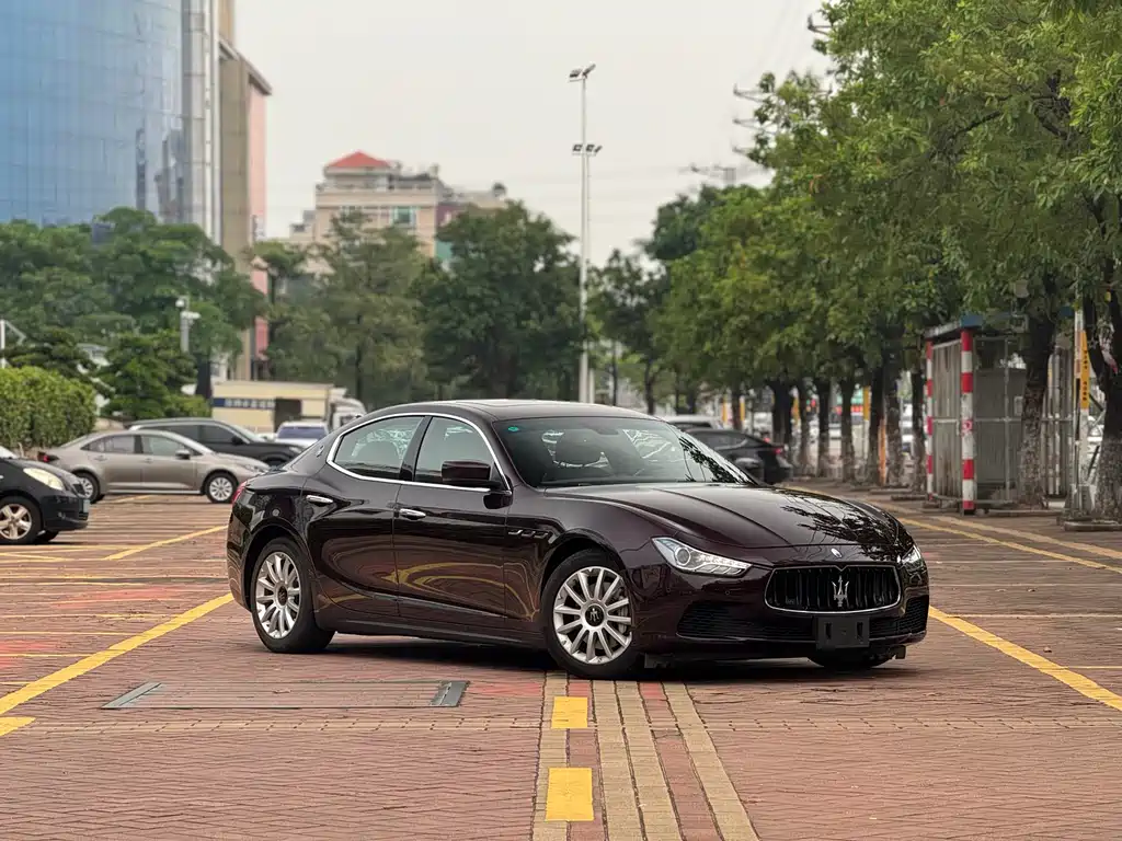 Maserati Ghibli 2015 — фото 6