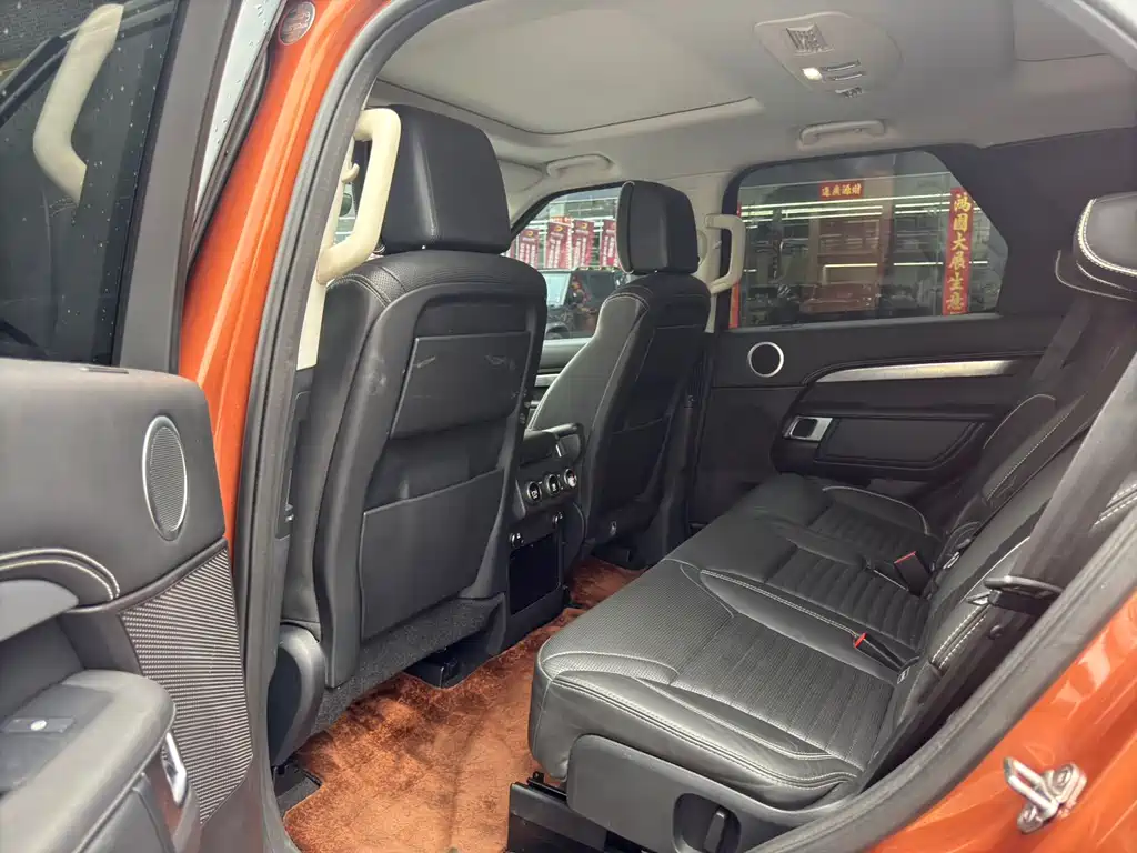 Land Rover Discovery 2018 — фото 4