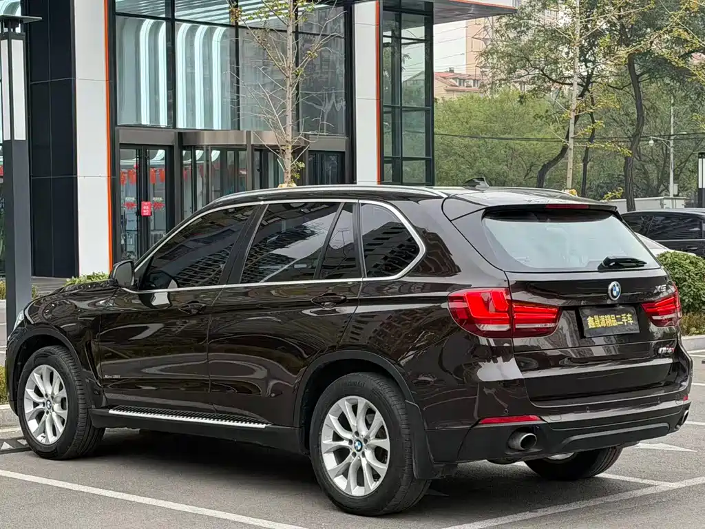 BMW X5 2015 — фото 13