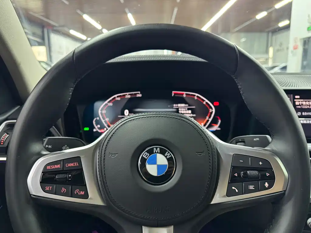 BMW 3 Series 2021 — фото 10