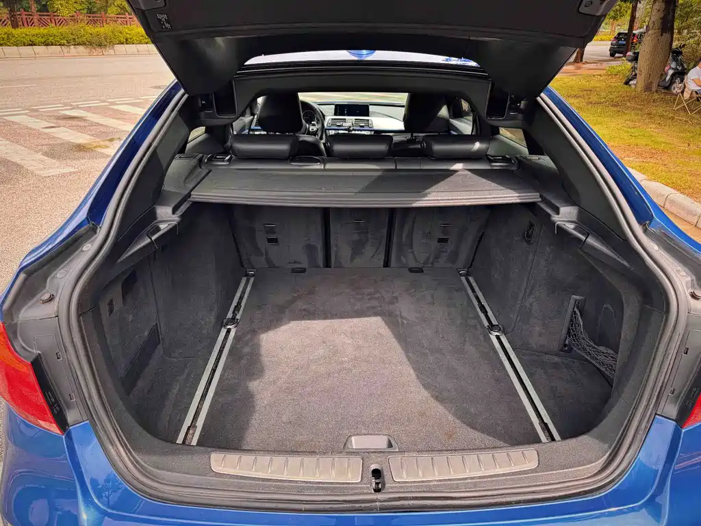 BMW 3 Series GT 2016 — фото 13